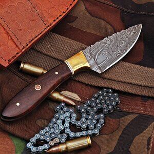 Damascus Kitchen Knife Homemade Knife Twisted Pattern with Rose-wood Handle NEW